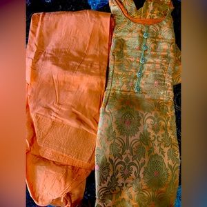 Indian salwaar suit, lightly worn